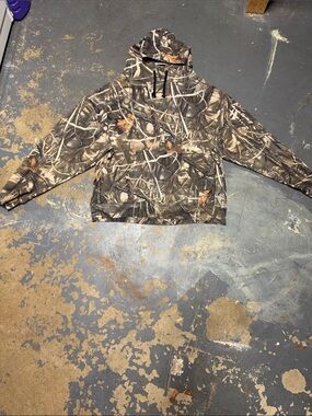 Camo hoodie